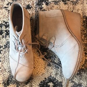 Toms Wedges